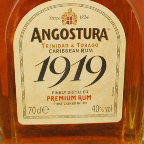 Rhum Angostura 1919 étiquette