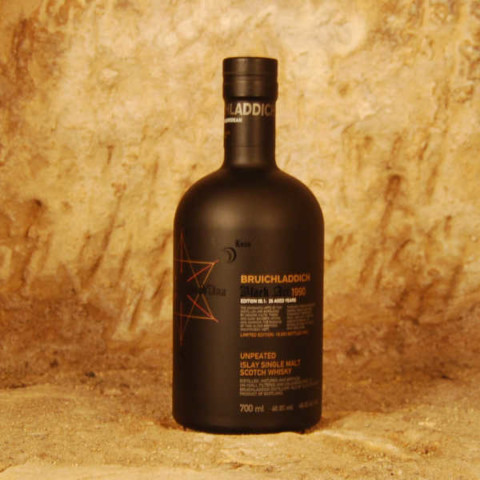 Whisky BRUICHLADDICH Black Art 6.1 46,9% 26 ans 1990